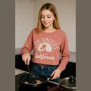 Ever Hottie Los Angeles Cropped Graphic Sweatshirt Pink Small